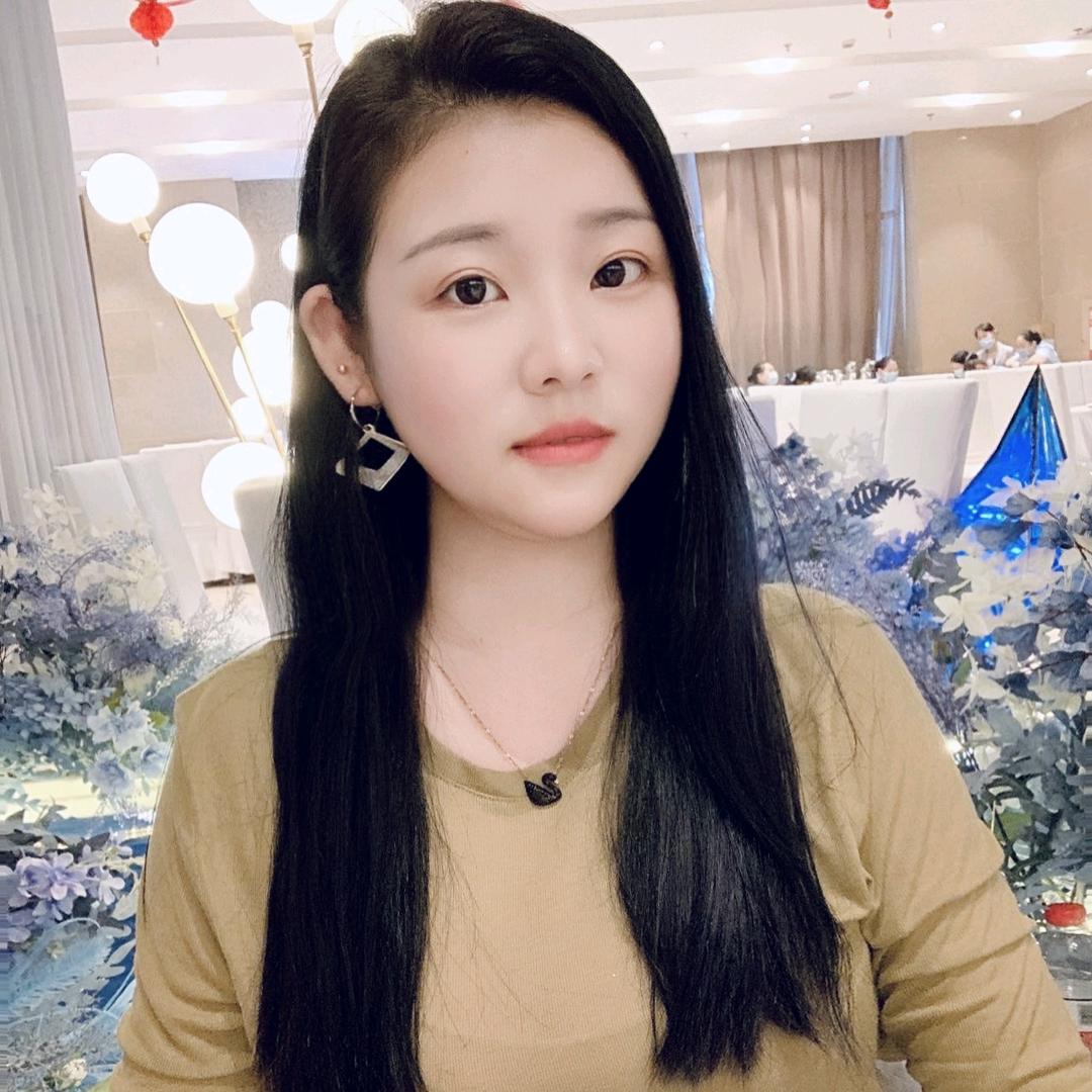 莹莹
