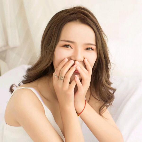 我是小美呀！