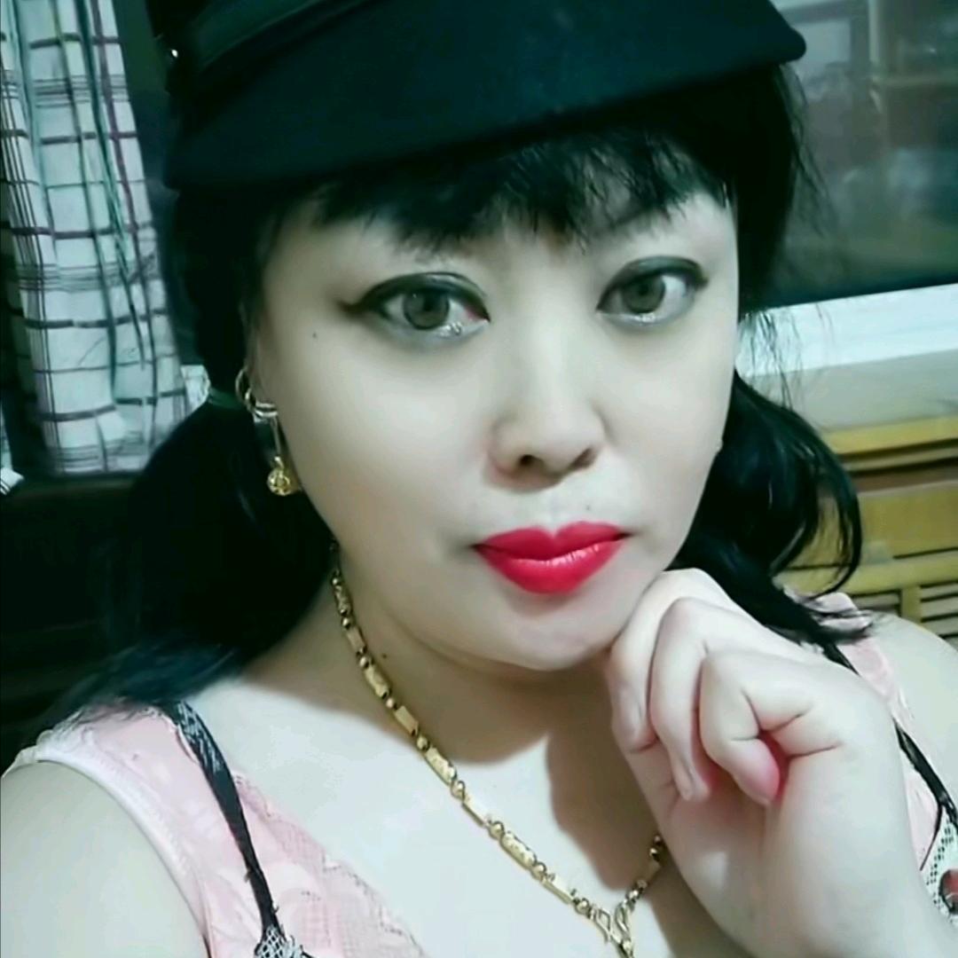 苹苹
