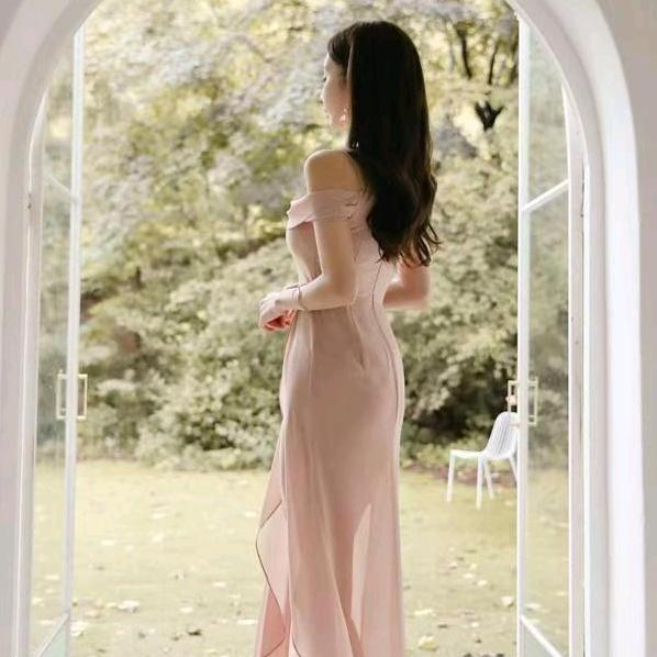 美衣品牌女装折扣店