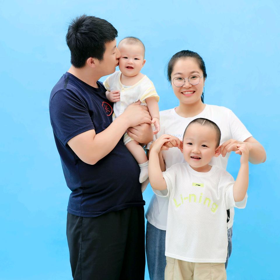 李先生（已退役）