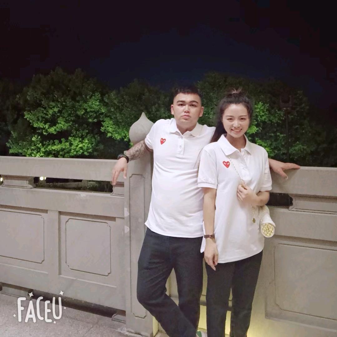 已有“她”