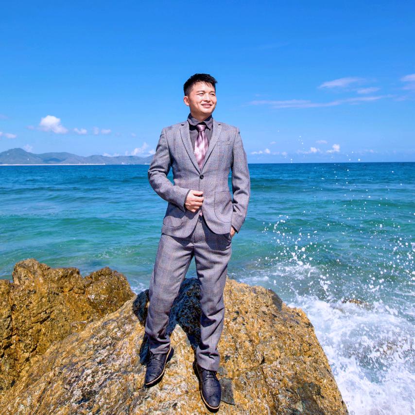 在等待你的到来。