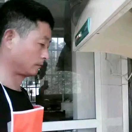 彬彬有礼