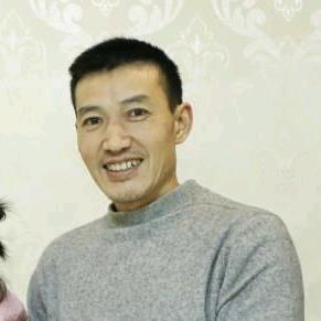 万戈