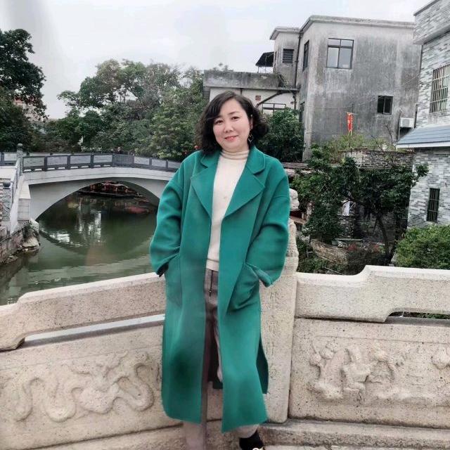 梦里花落