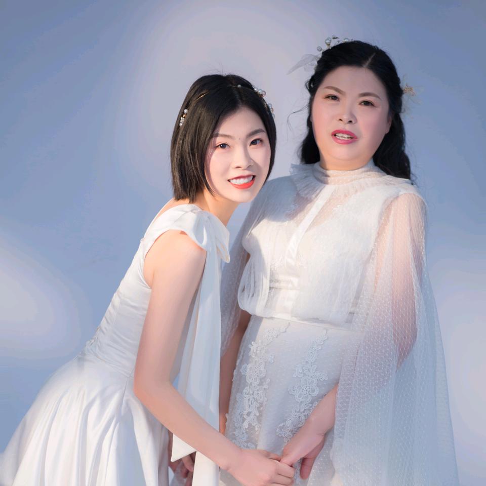 黄