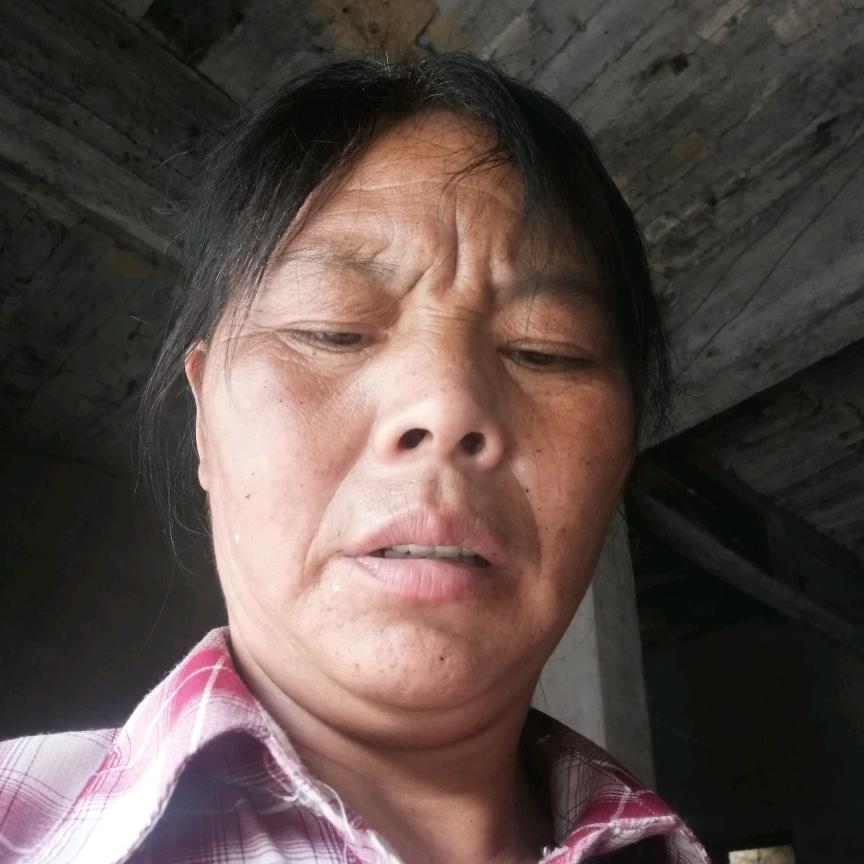 覃大妹