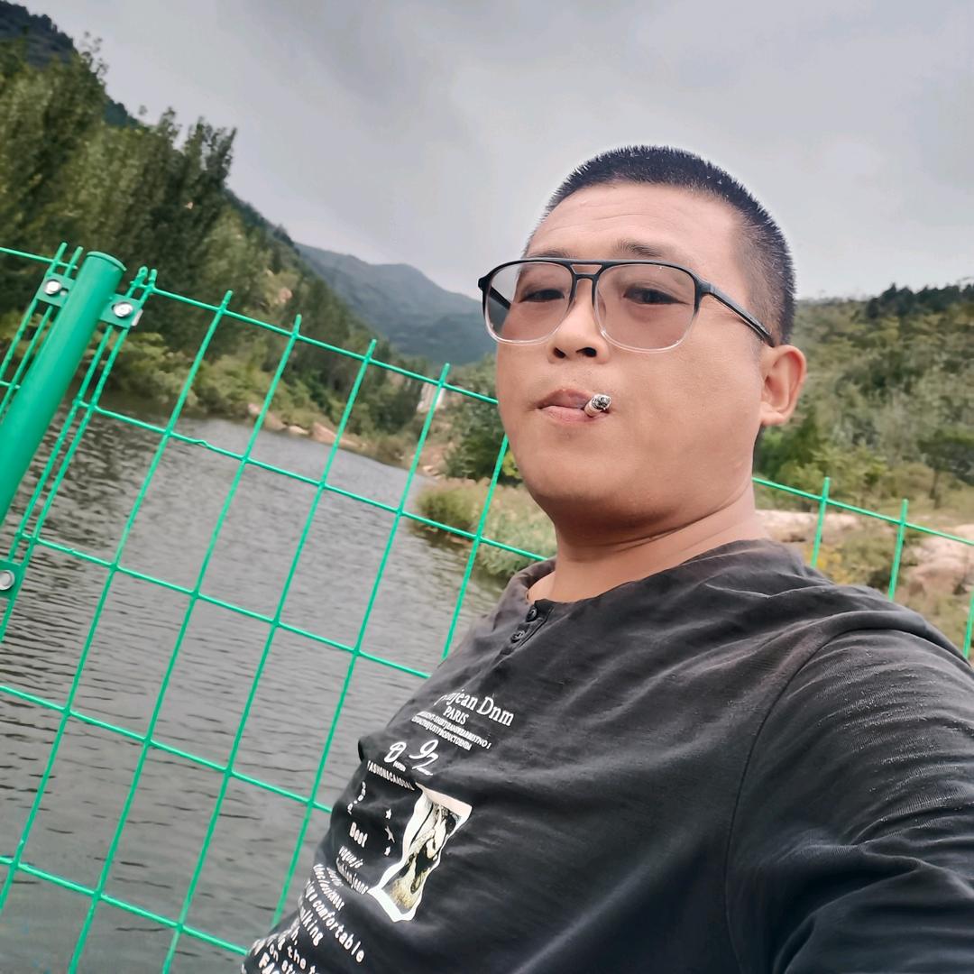 刚哥的快乐生活