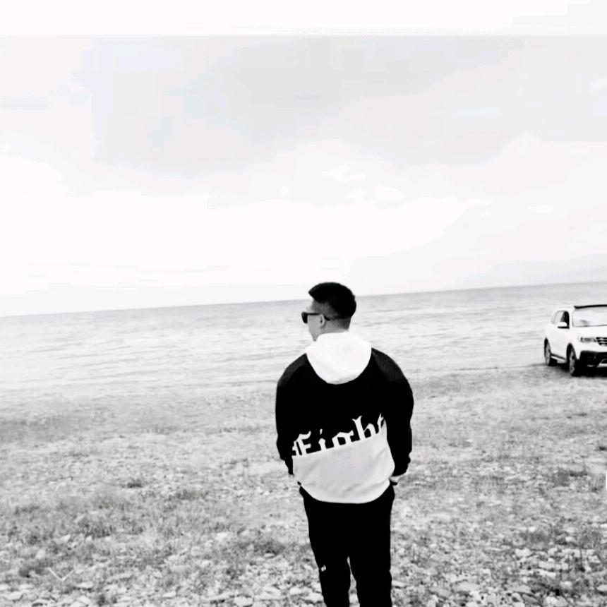 乂哥。