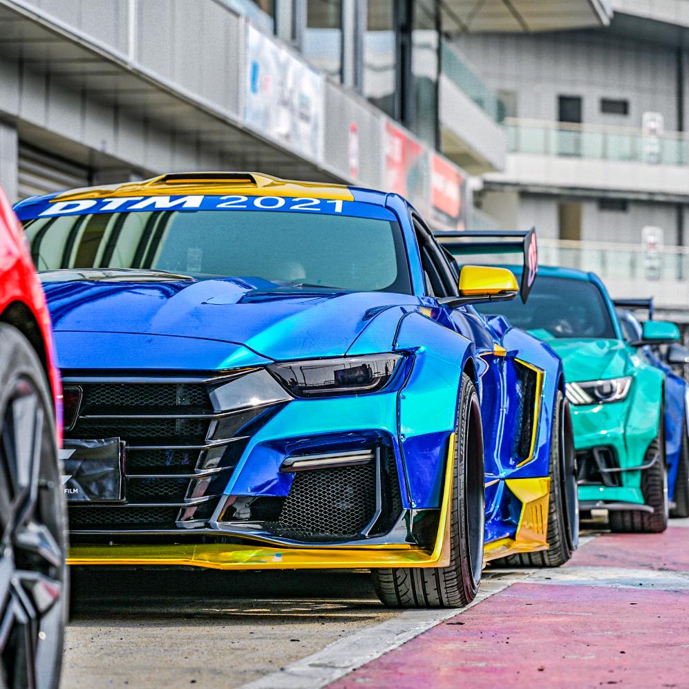 蓝马小哥哥秘书长