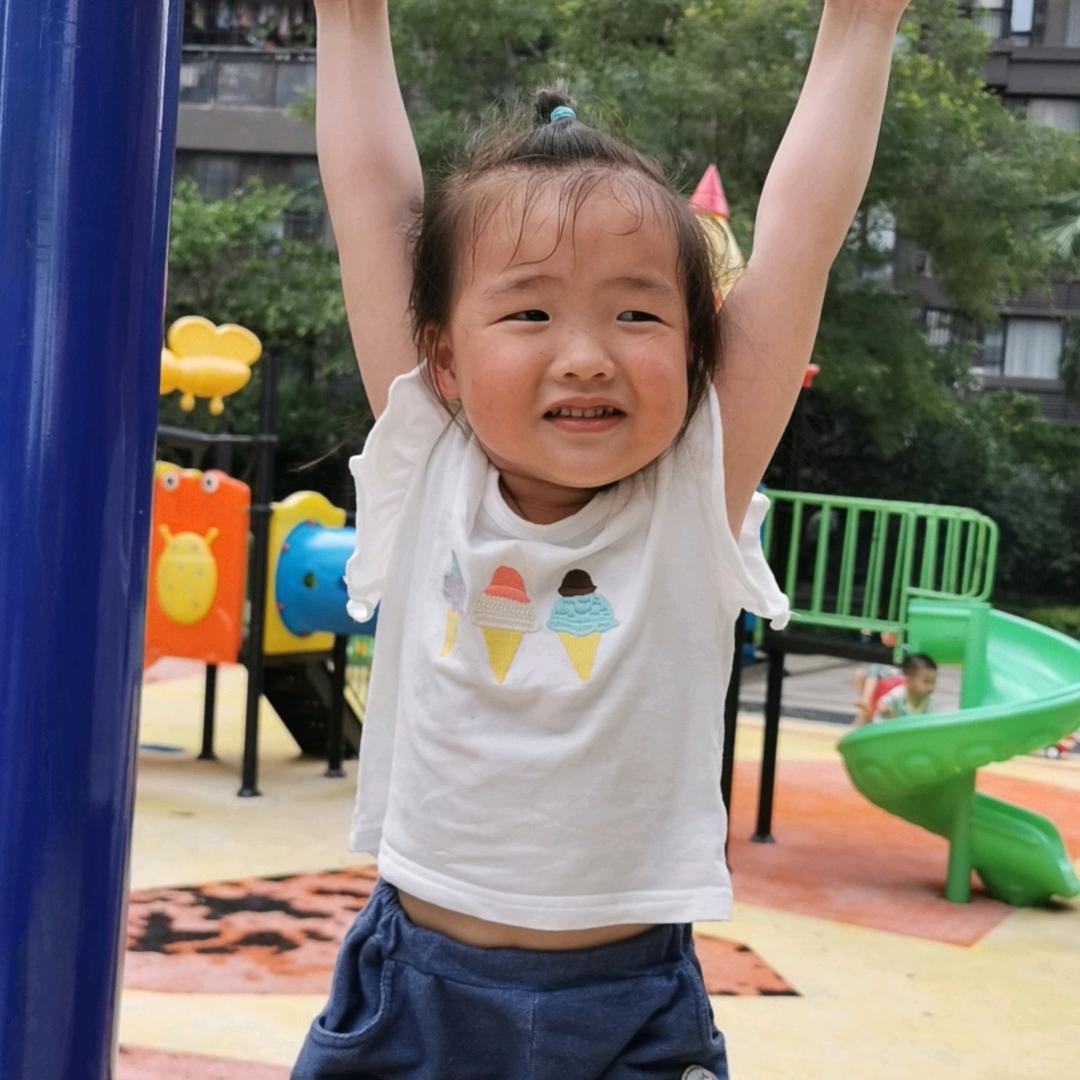 佳芸