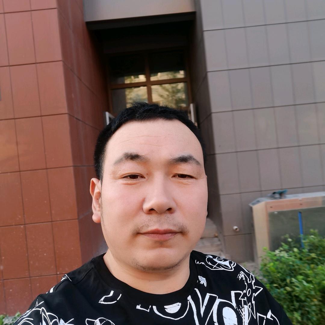 孟明磊
