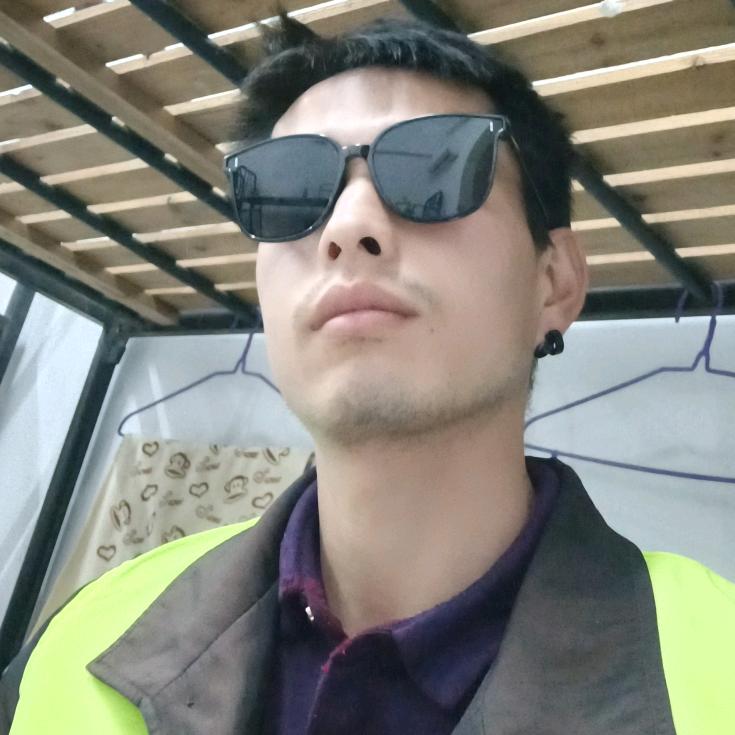 回忆往事不堪回首