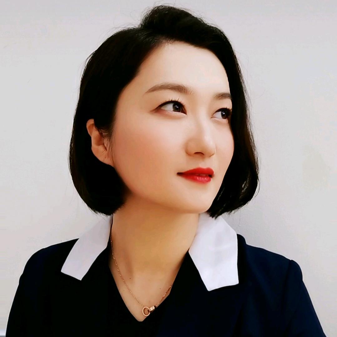 新闻主播孙婧
