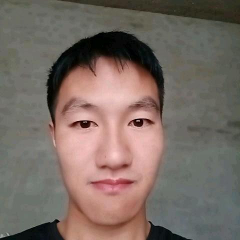 龚伟伟