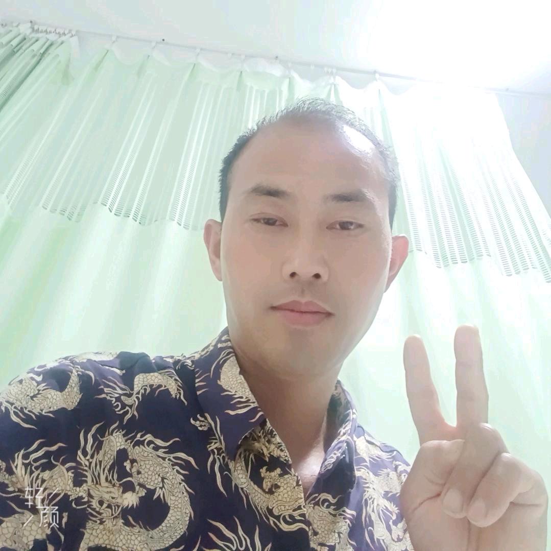 胡文结时尚百货精选小铺