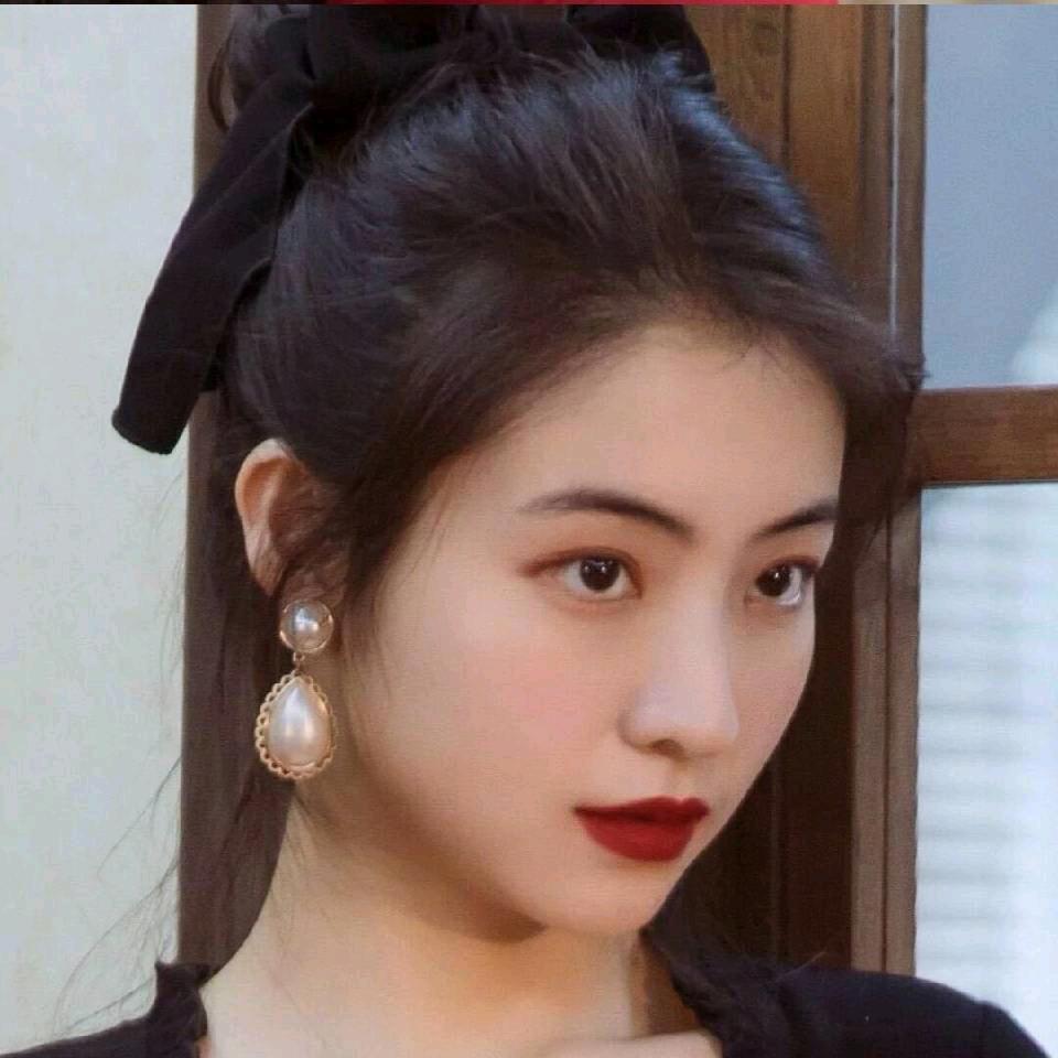 熠熠生辉