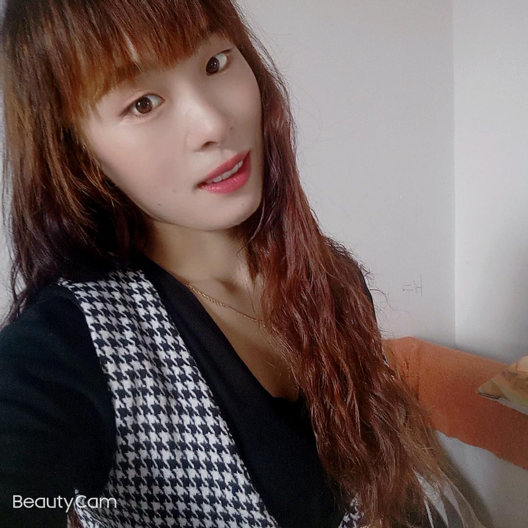 蕾影ಠ⌣ಠ小小高