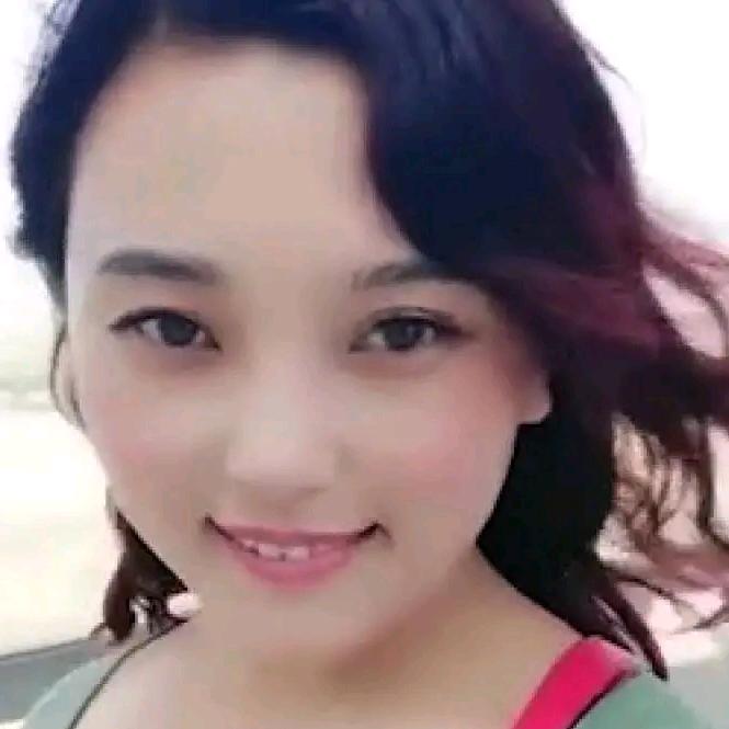 何姐