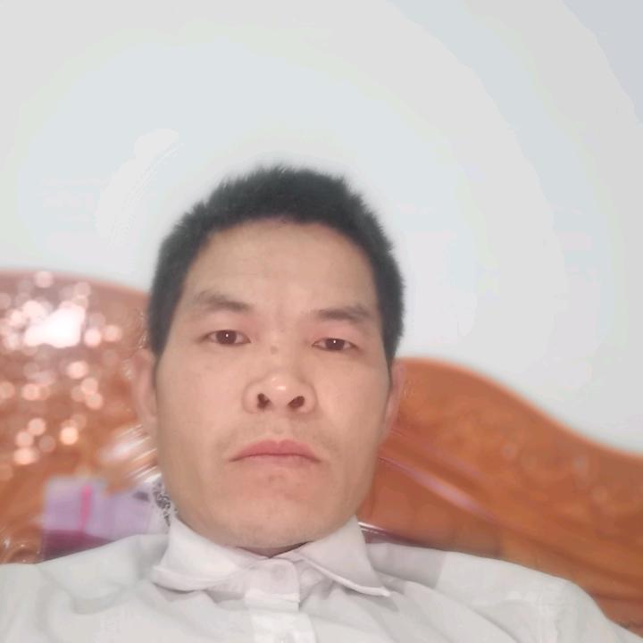 远黔建材邓师傅