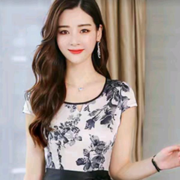 莉姿女装