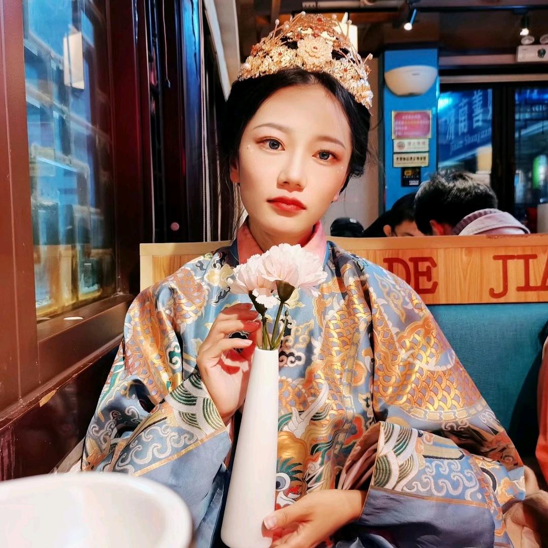 迷糊桃子