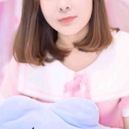 慕容 :