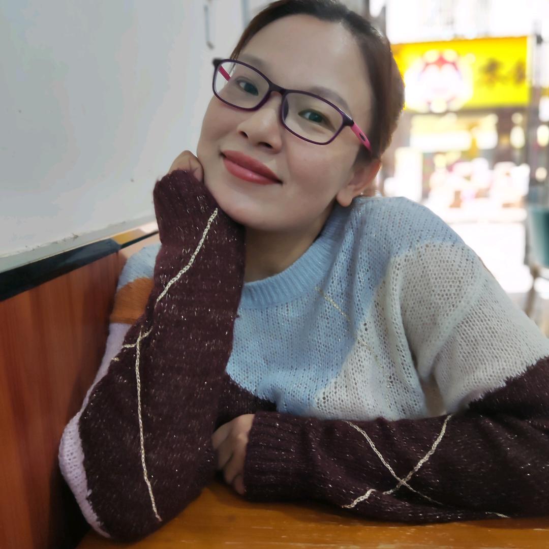 隆回芙蓉楼血鸭老板娘
