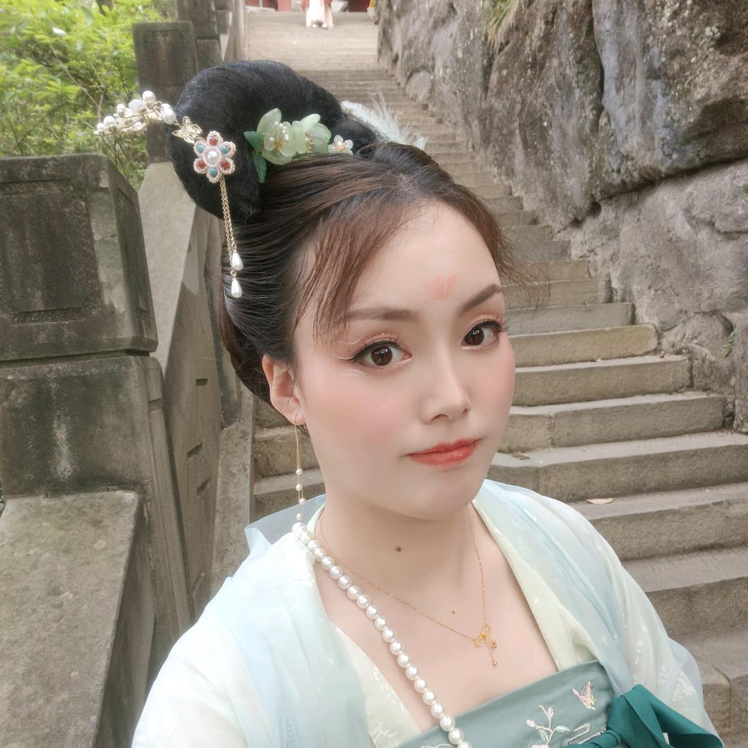 盼兮