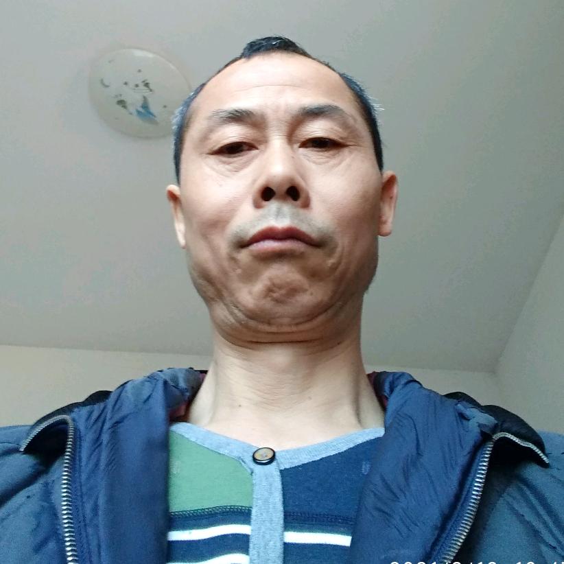 我姓廖，住在你家隔壁