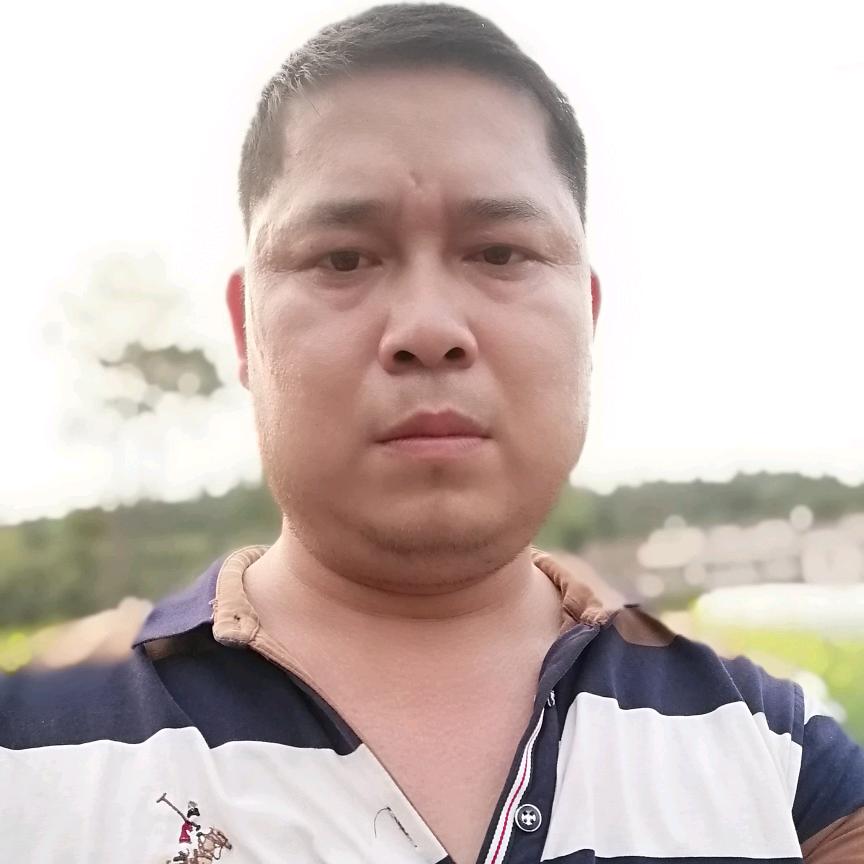 爬山虎运输十无人机吊运