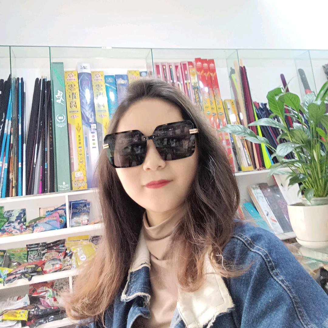 天天渔具店，向姐）