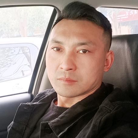王威，吾爱我汽车修理厂，