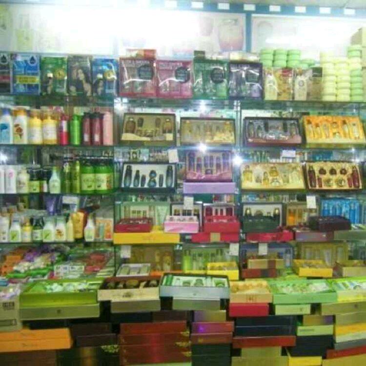 友莱韩国化妆品商行