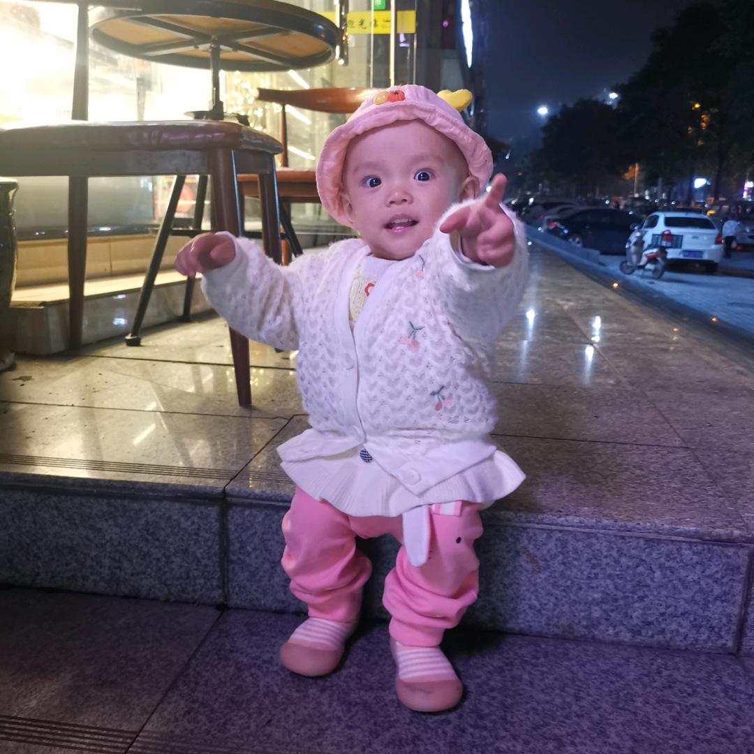 胡🎗磊