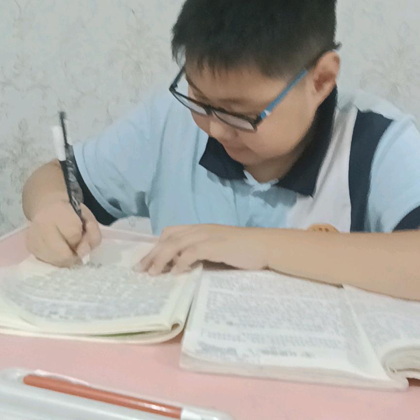 彩霞飘飘
