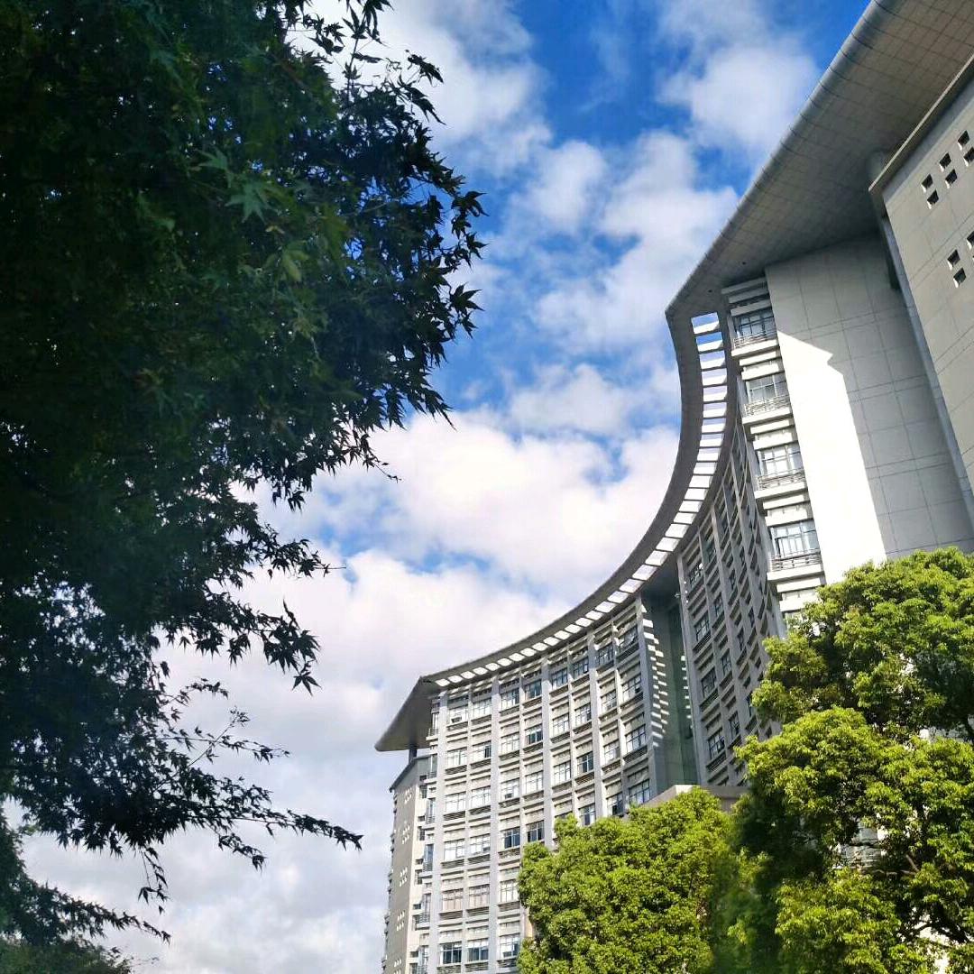浙经贸图书馆