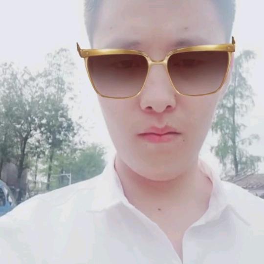 邓家二少爷
