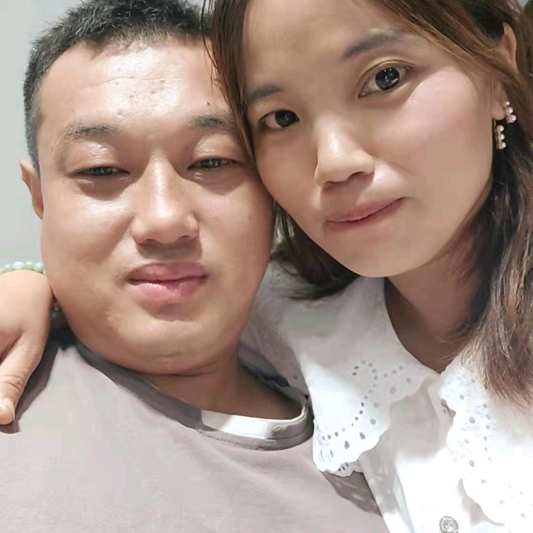 安达建材，水泥沙子机砖，敲墙搬运