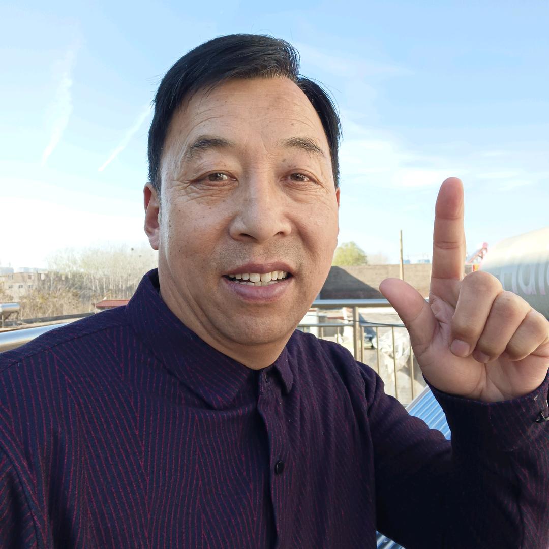 忠哥(晚6点半开播）