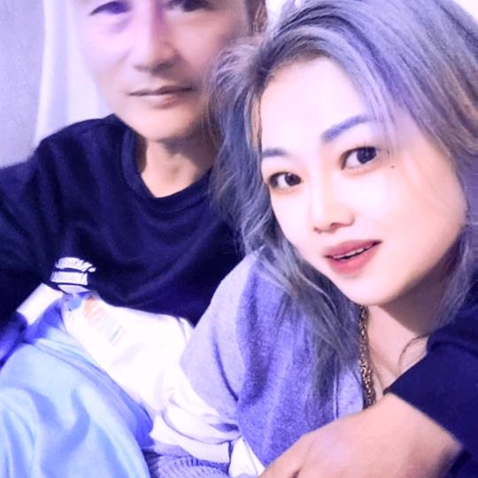 做最好的自己💰💰