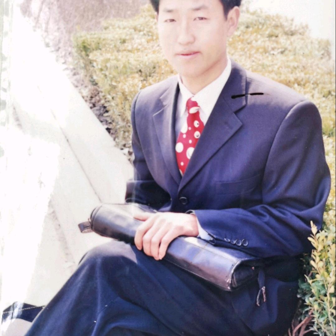 六哥
