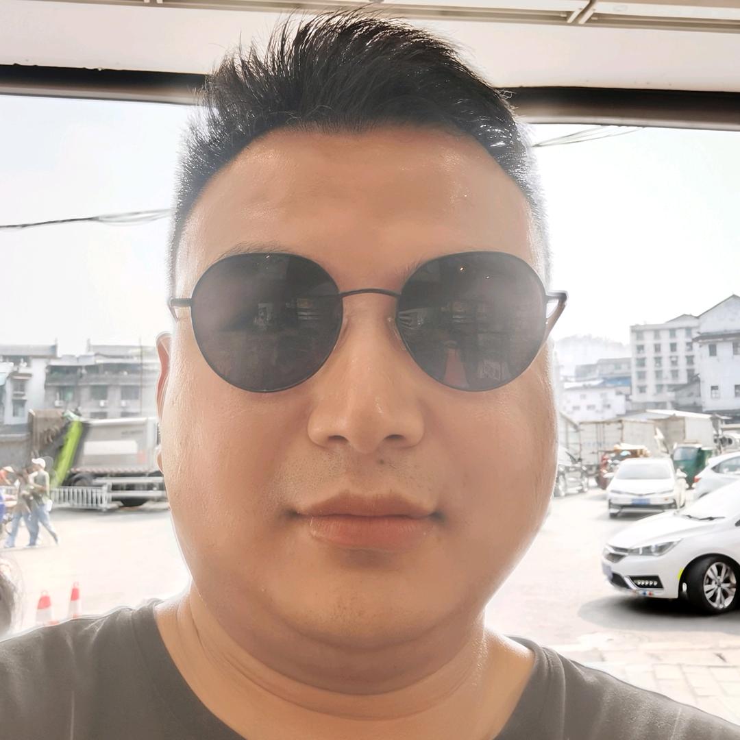 言栗润嘉超市@阿伟