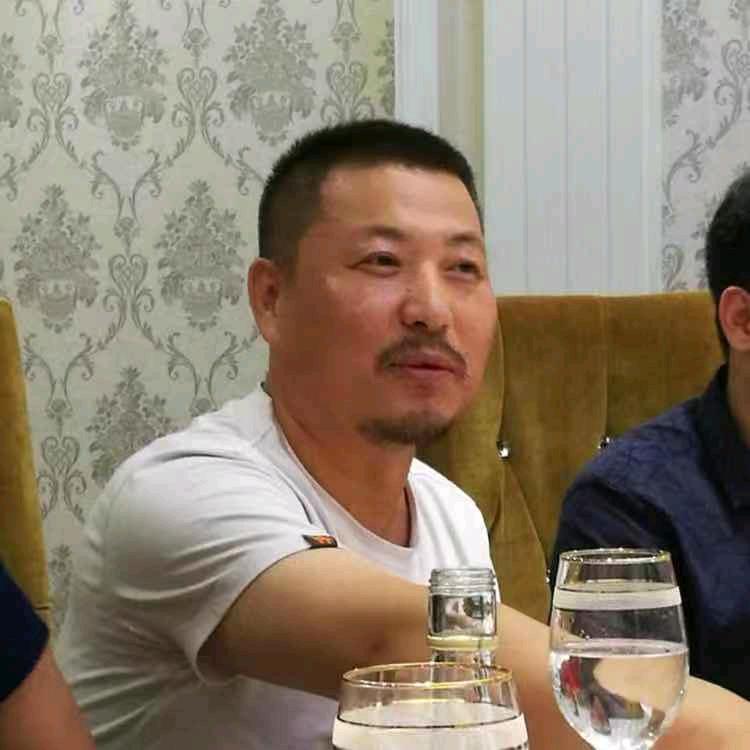 老卢贰号和田玉店