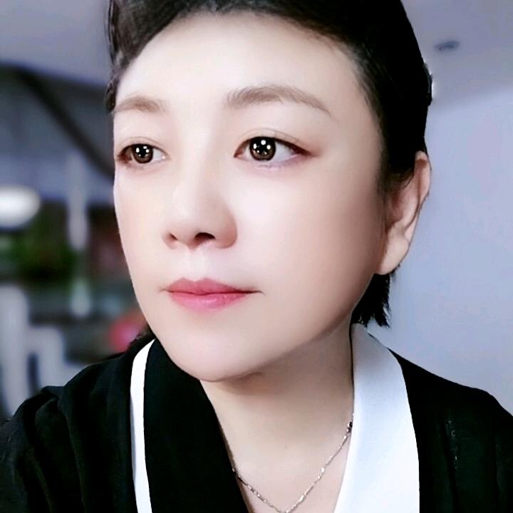 晴贝儿