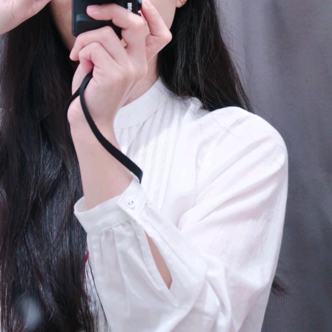 一碗螺蛳粉混香菜