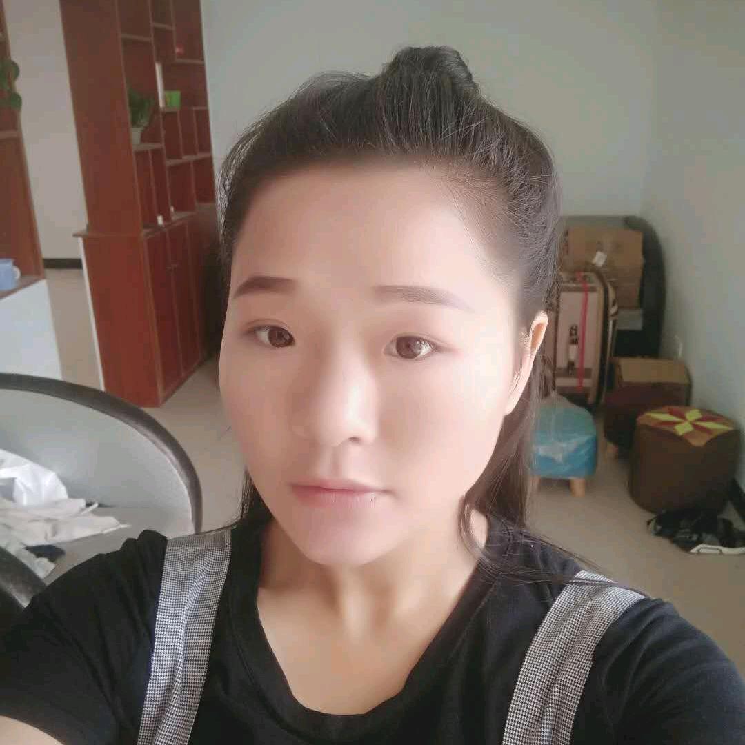 老二，家有果园