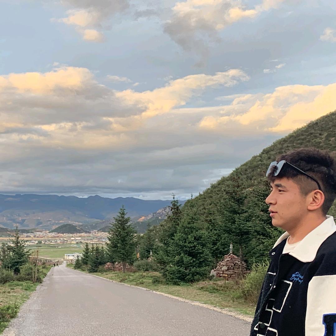 拉茸时尚美甲馆