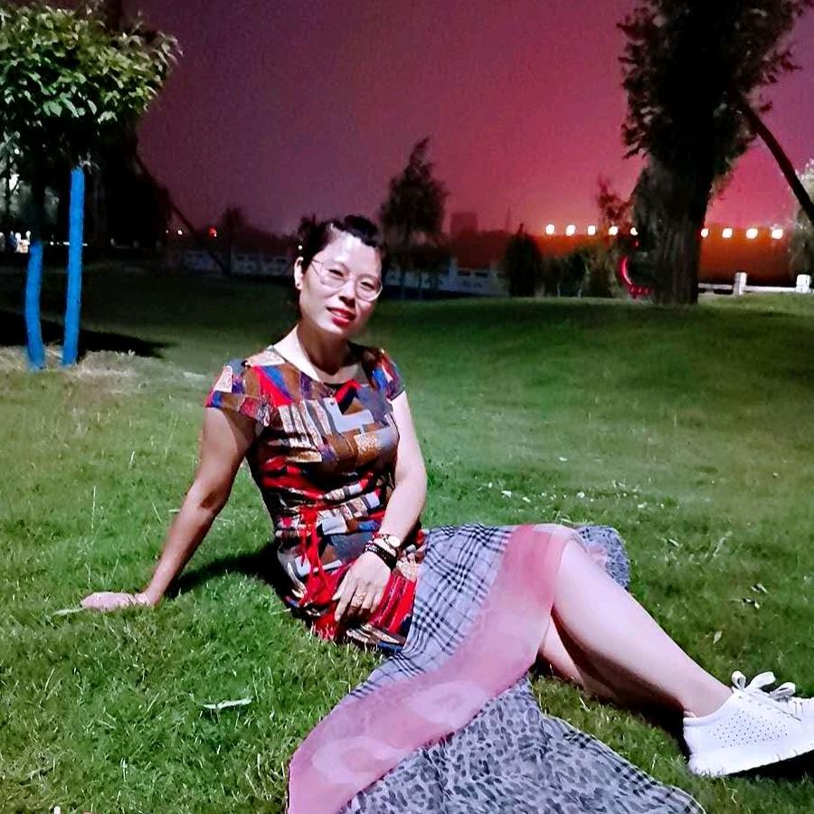 幸福的小媳妇